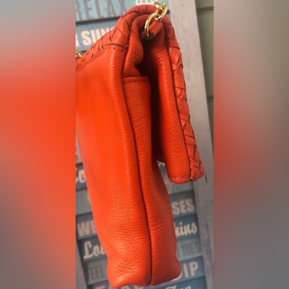 Banana Republic Orange braided leather bag w/chain strap & pockets Re $128 NEW - Picture 10 of 15